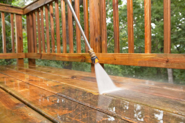 Best Roof Pressure Washing  in Pompton Plains, NJ